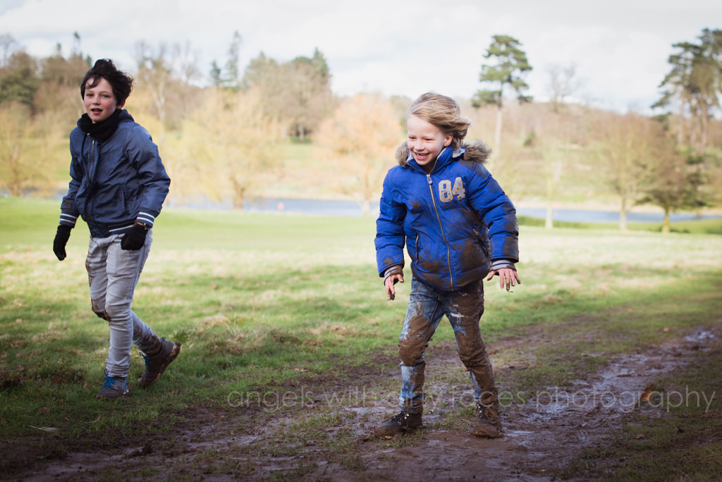 a windy day in hertfordshire captured by Family Lifestyle Photographe