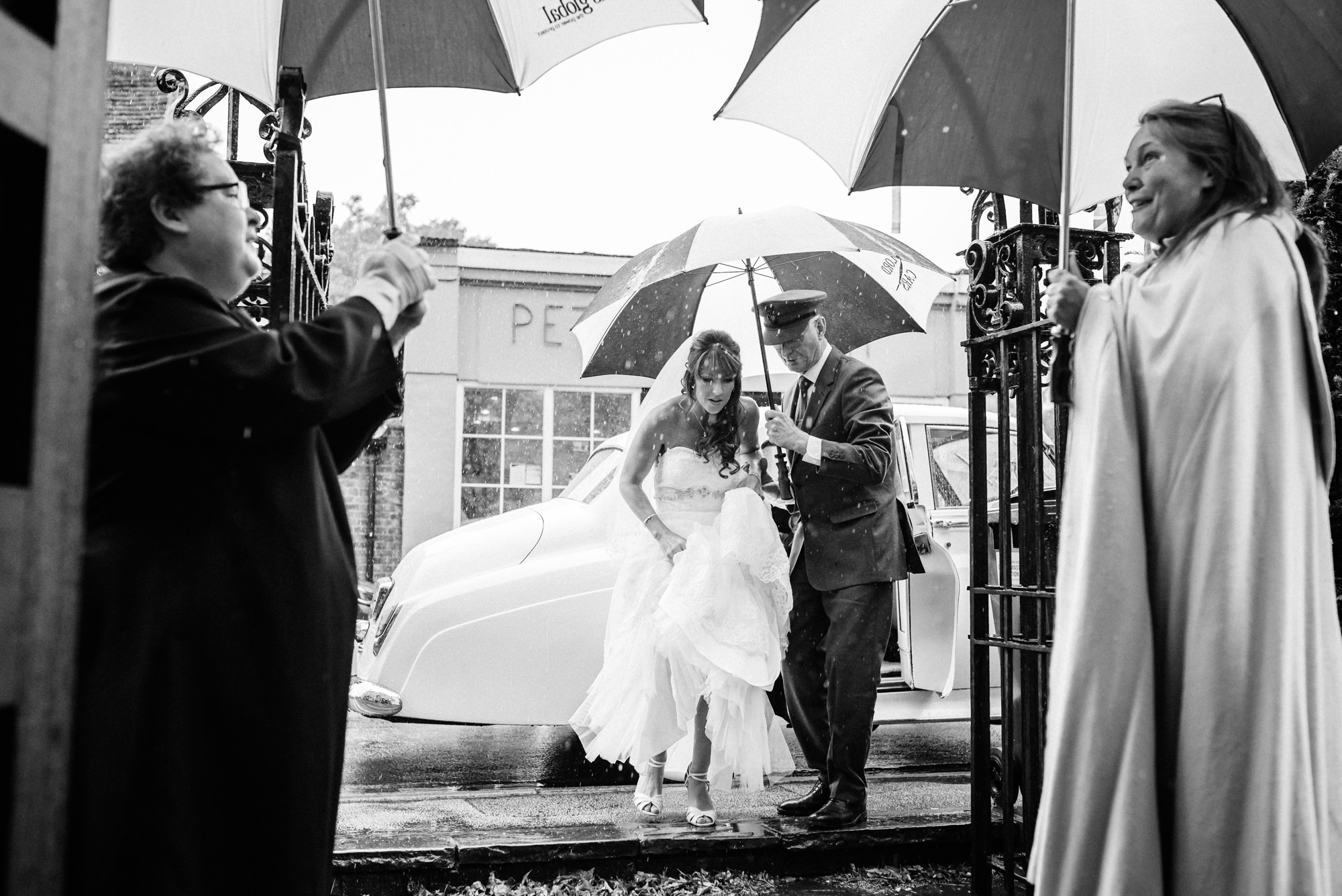 reportage wedding photography in hertfordshire