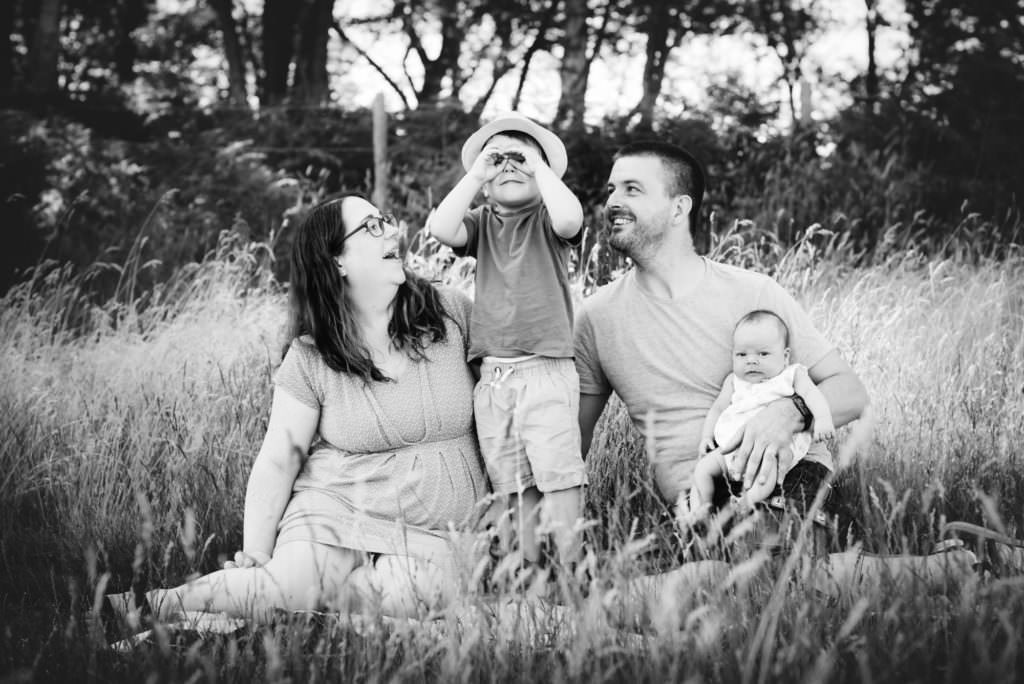 family photography in welwyn garden city countryside setting